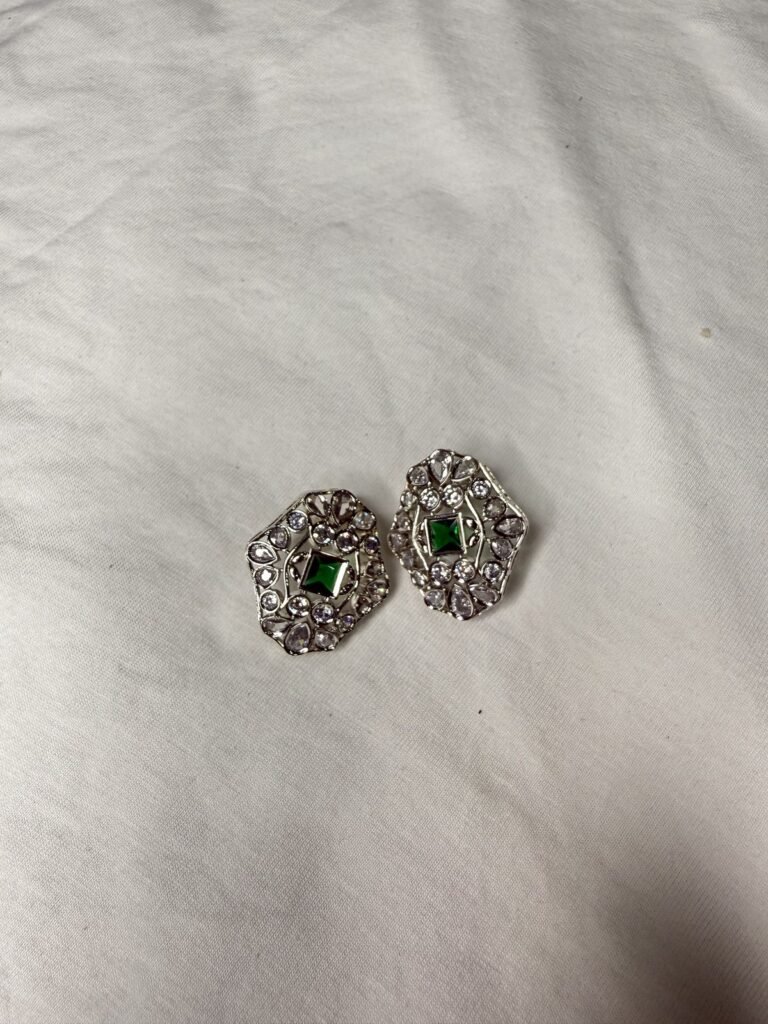Vintage Emerald Green Stone Silver Earrings
