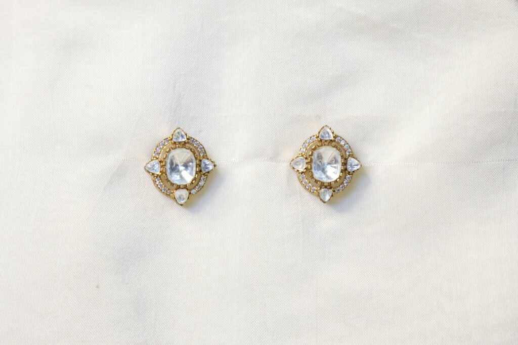 Elegant Crystal Stud Earrings with Vintage-Inspired Design