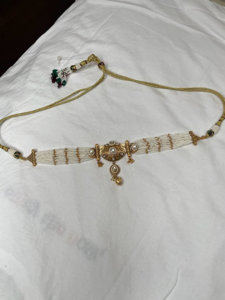 Traditional Gold-Toned Kundan Pearl Choker Necklace Set with Earrings and Maang Tikka