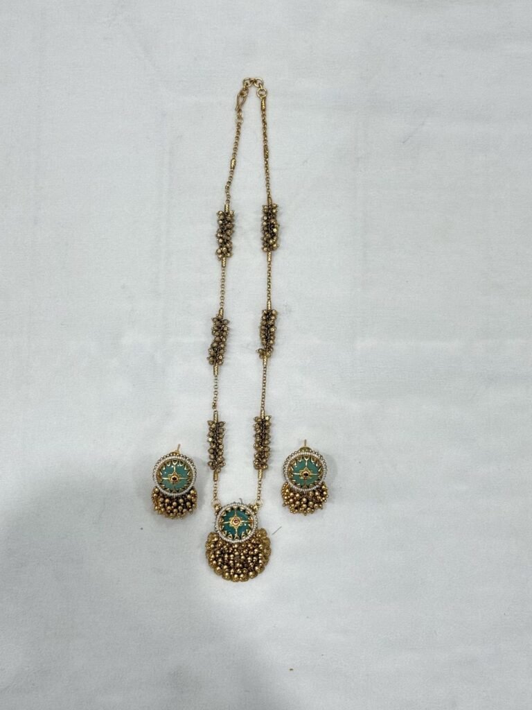 Traditional Gold-Toned Necklace and Earring Set with Green Stones