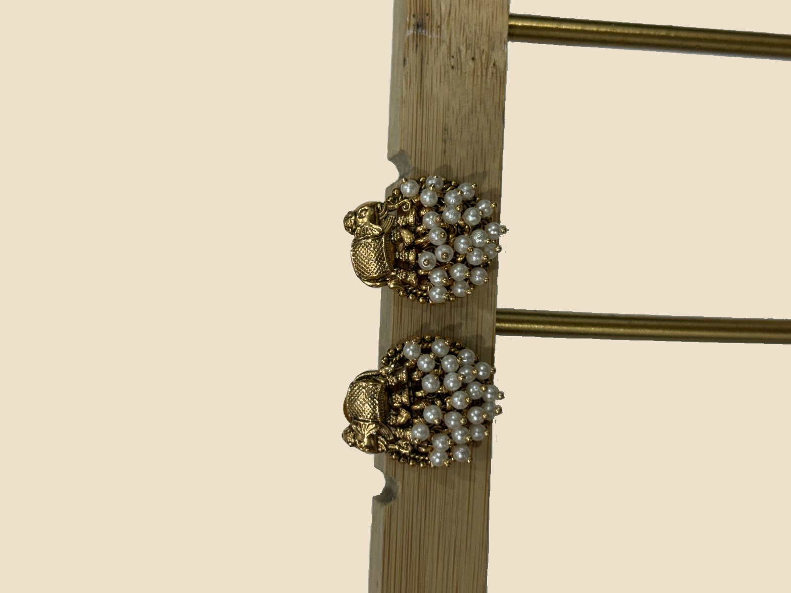 Gold-Toned Pearl-Studded Pendant Necklace with Matching Earrings - Image 3