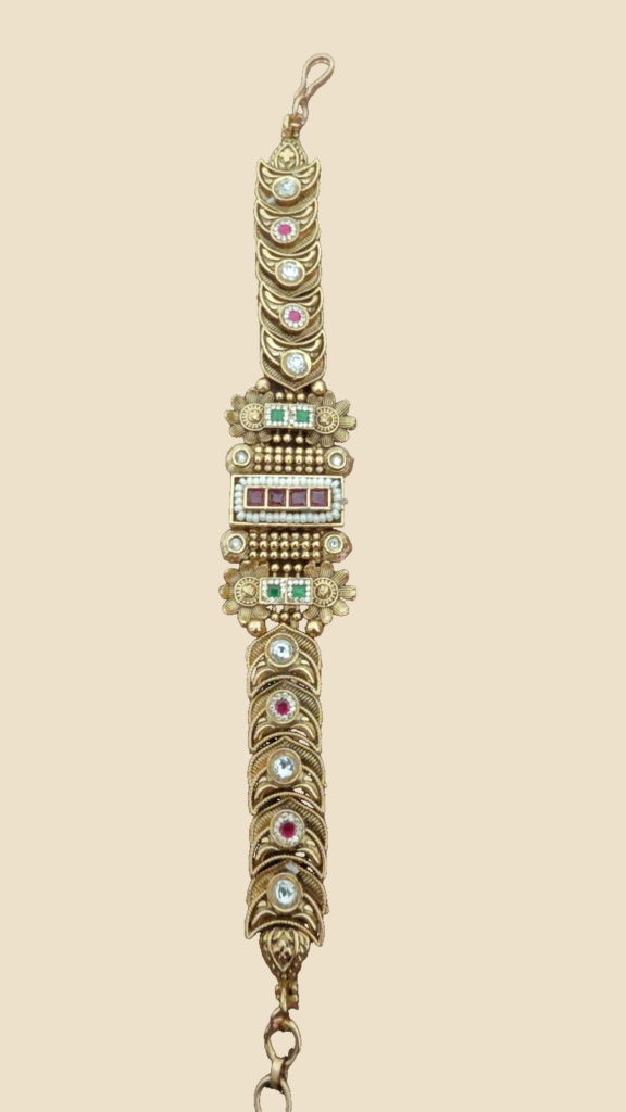 Antique Gold Peacock-Motif Kundan Bracelet