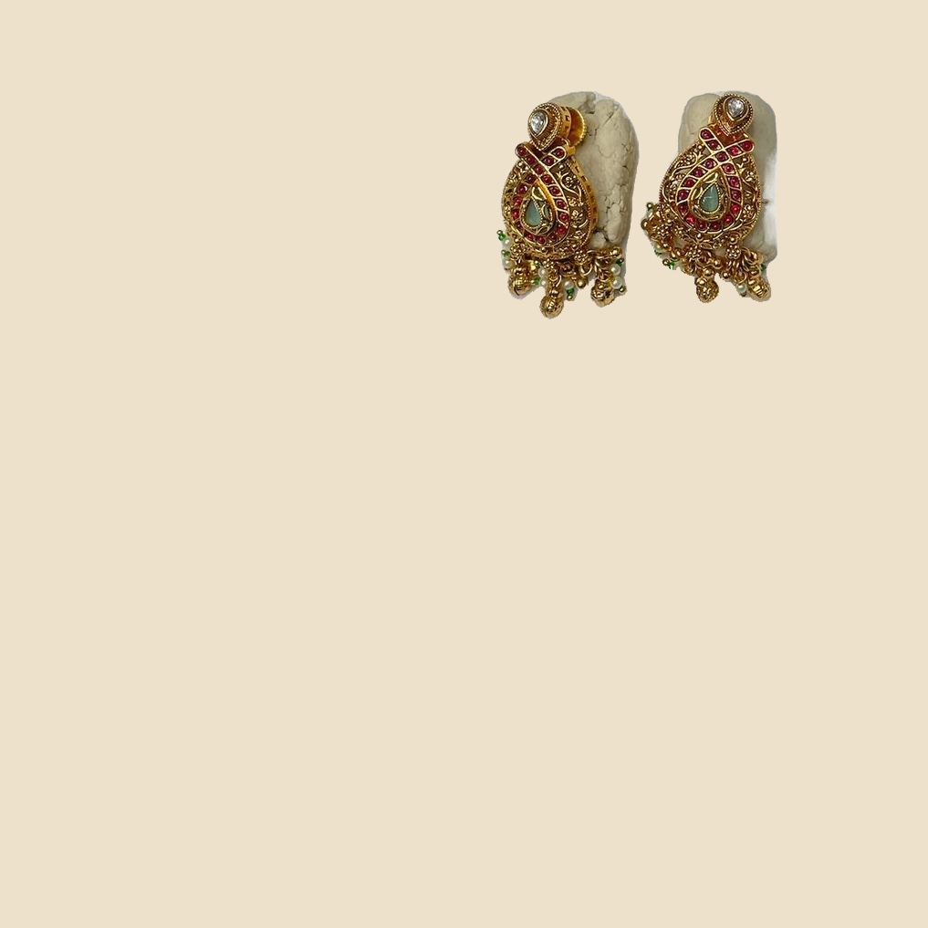 Golden Kundan Necklace Set with Green Beads and Matching Earrings - Image 3